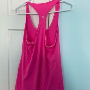 Lululemon tank